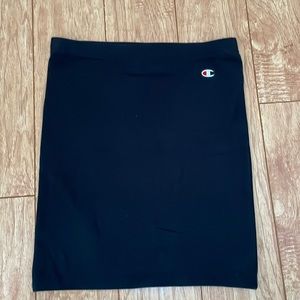 Champion- black skirt